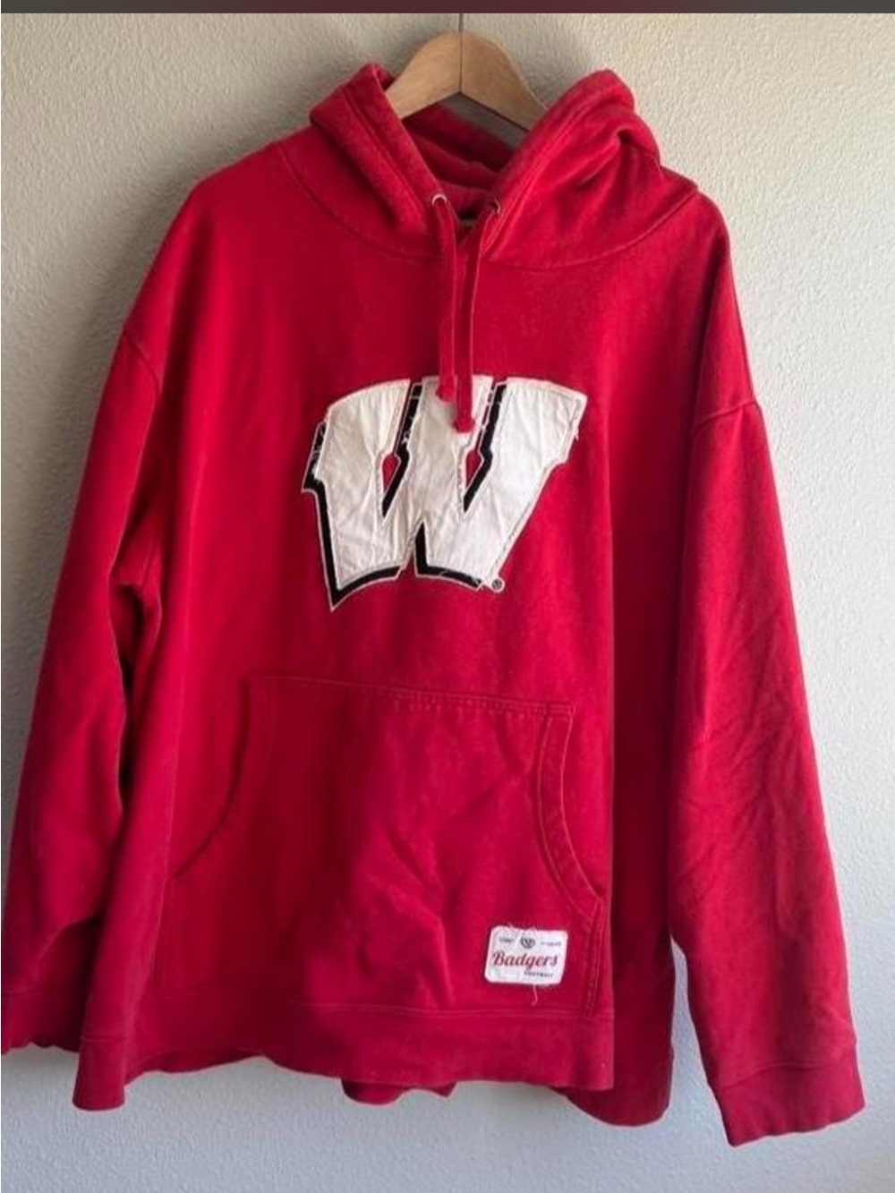 Wisconsin Red Pullover Hoodie Sweatshirt